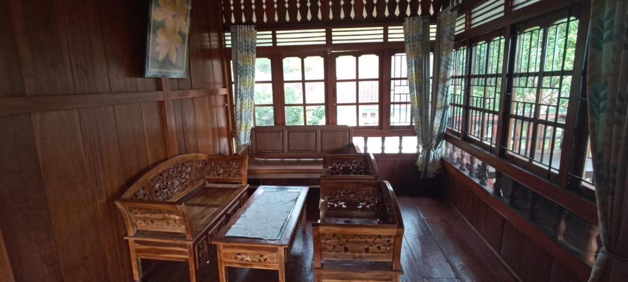 Villa Hanna 1 Cisarua Εξωτερικό φωτογραφία